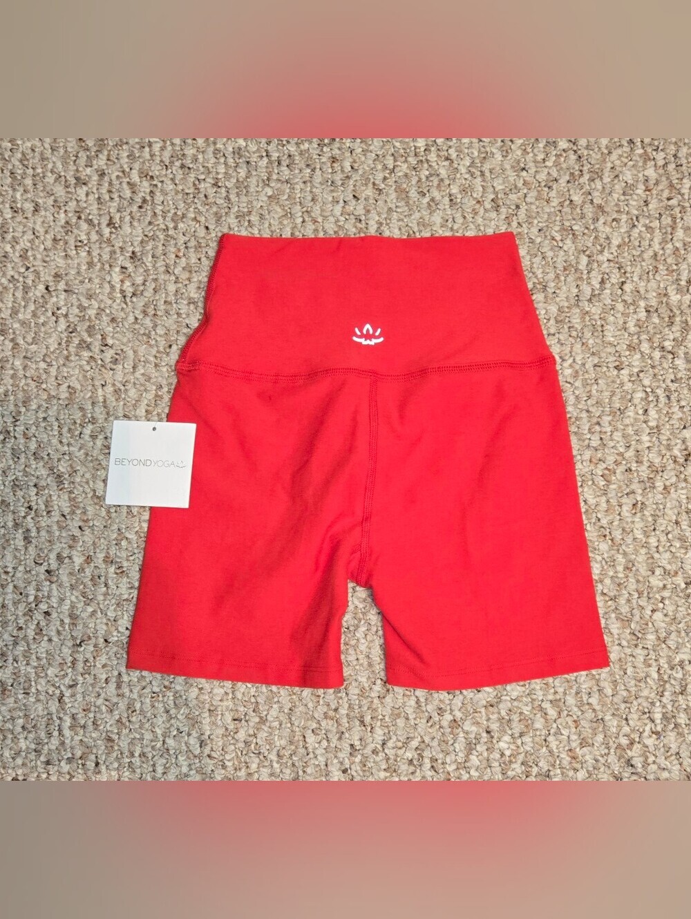 NWT Beyond Yoga Keep Pace 5" Biker Shorts Red Women's Size Small